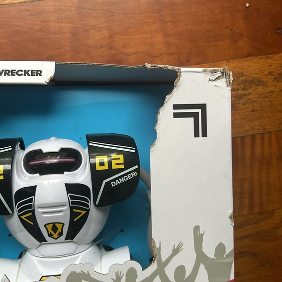 Sharper image Robot Combat - Picture 6 of 6